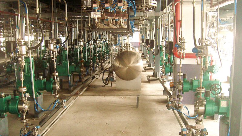 常见精馏塔型号解析：揭秘化工行业的“蒸馏大师